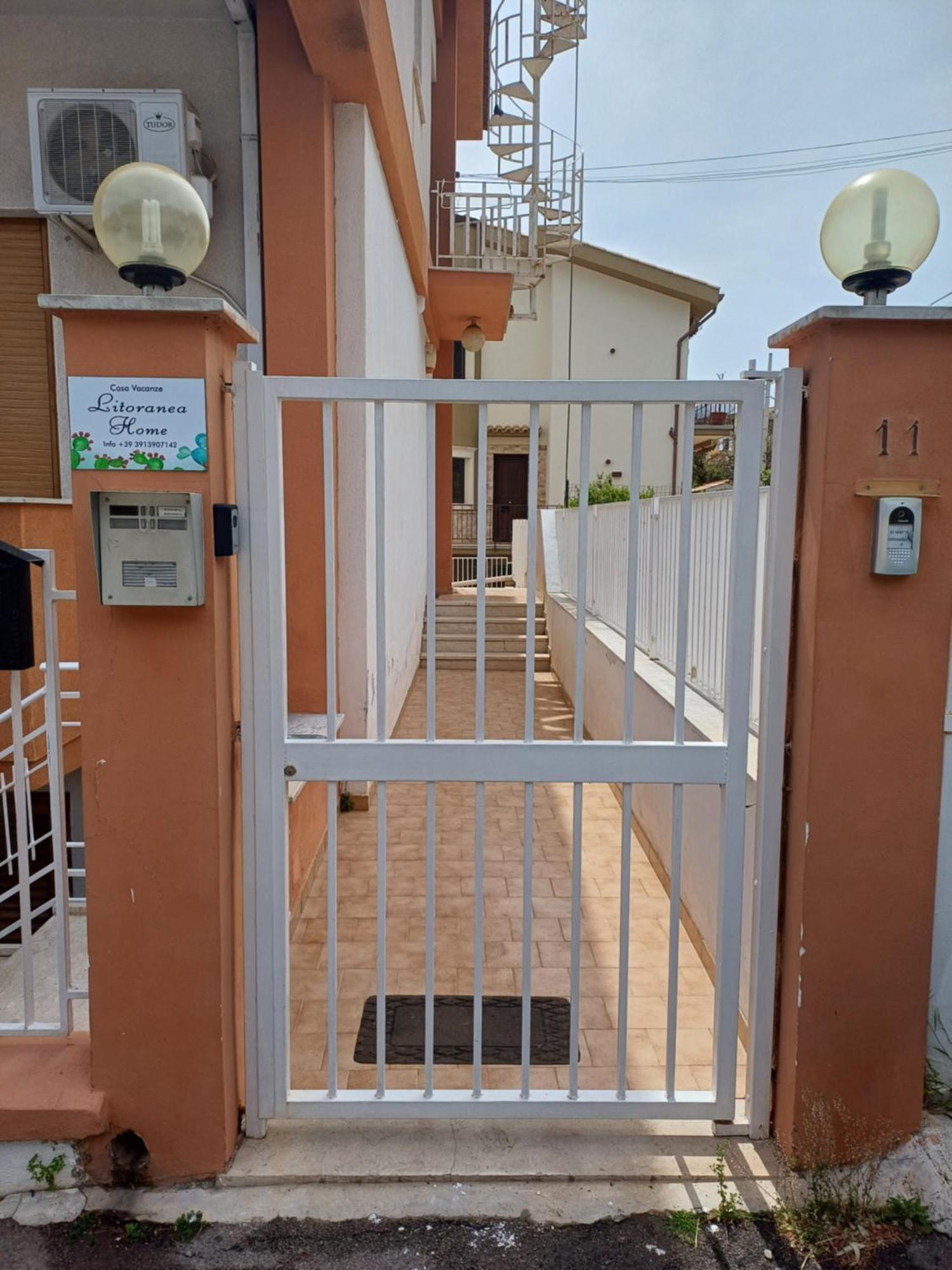 Litoranea Home Santa Flavia Extérieur photo