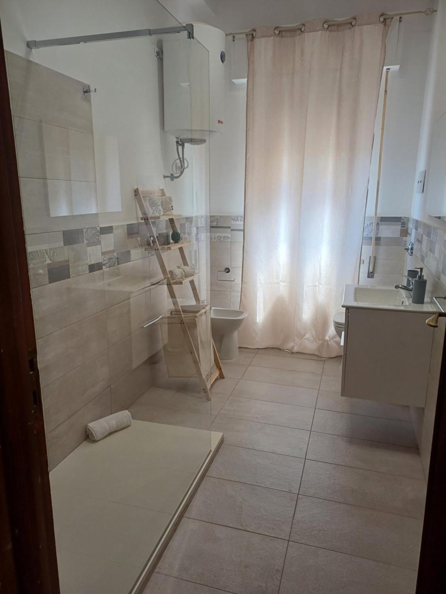 Litoranea Home Santa Flavia Extérieur photo